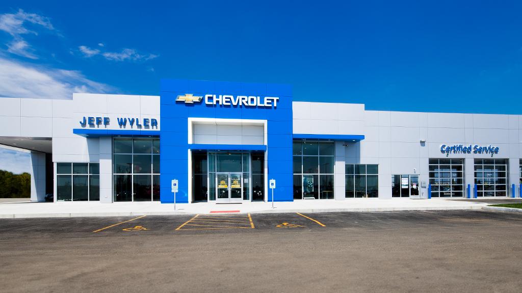 Dealership gallery photo 1